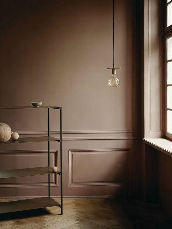 Wainscot No. 55
