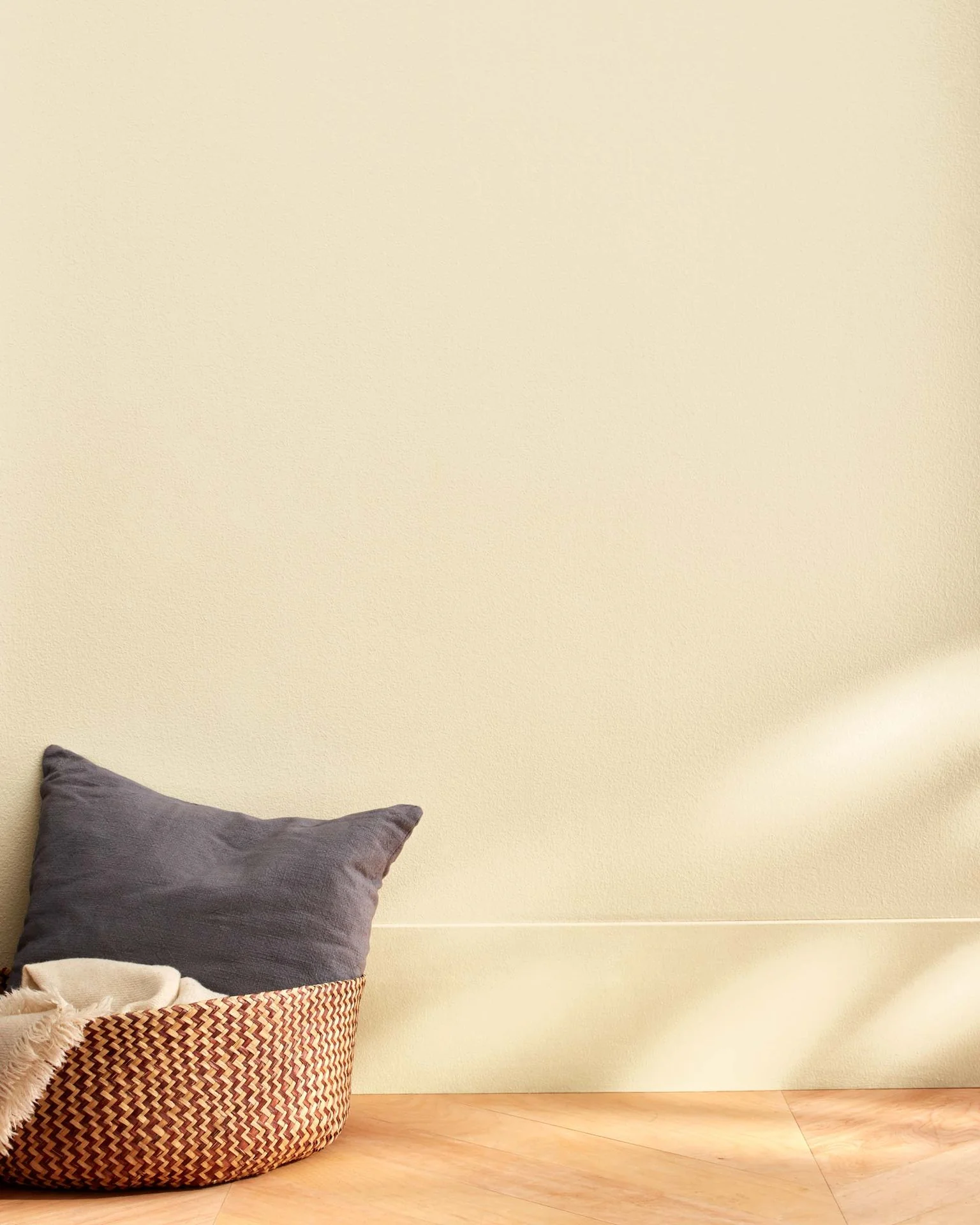 Bracken Cream CW-105